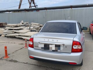 2016 Lada (ВАЗ) Priora I Рестайлинг, серебристый, 650000 рублей, вид 2