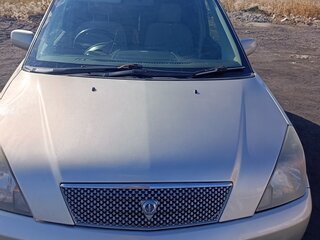 2002 Toyota Opa I Рестайлинг, серебристый, 500000 рублей, вид 1