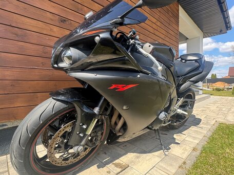 2009 Yamaha YZF-R1, чёрный, 625000 рублей, вид 4
