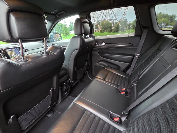 2021 Jeep Grand Cherokee IV (WK2) Рестайлинг, чёрный, 6500000 рублей - вид 36