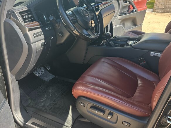 2019 Lexus LX 570 III Рестайлинг 2, чёрный, 7950000 рублей - вид 12