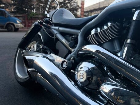 2002 Harley-Davidson V-Rod, серебристый, 800000 рублей, вид 4