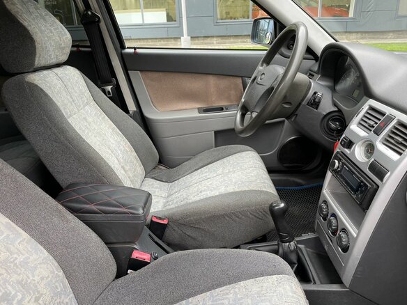 2009 Lada (ВАЗ) Priora I, чёрный, 235000 рублей - вид 9