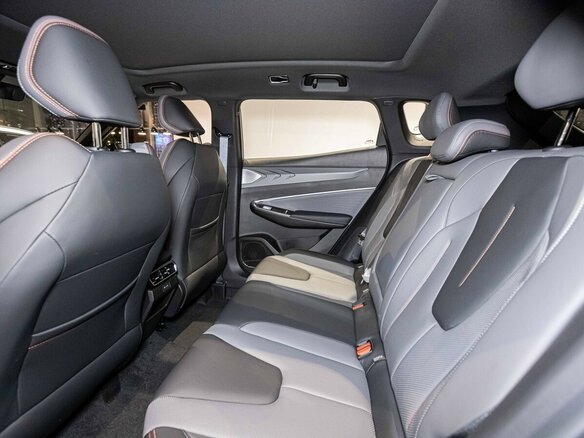 2026 Geely Cityray, голубой, 3384990 рублей - вид 9