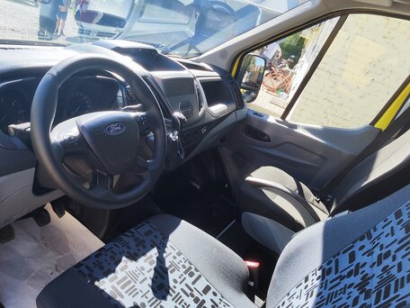 2017 Ford Transit, жёлтый, 2450000 рублей, вид 5