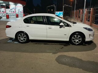 2014 Peugeot 408 I, белый, 750000 рублей, вид 3