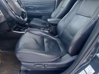 2017 Mitsubishi Outlander III Рестайлинг 2, серый, 2450000 рублей, вид 5