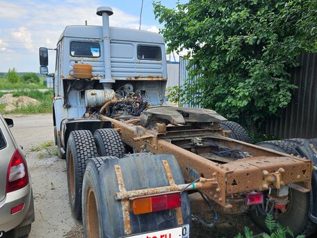 2005 КамАЗ 54115, серый, 650000 рублей, вид 2