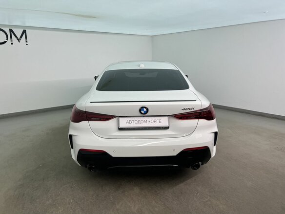 2025 BMW 4 серии 420i G22, G23, G26 Рестайлинг, белый - вид 7