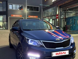 2015 Kia Rio III Рестайлинг, синий, 839999 рублей, вид 3