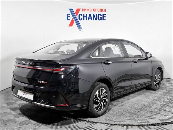 2025 BAIC U5 Plus, чёрный - вид 7