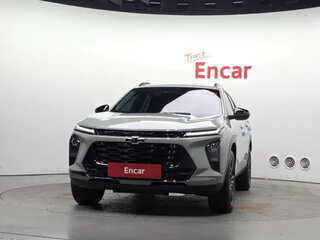 2023 Chevrolet Trax II, зелёный, 1400000 рублей, вид 1
