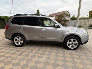 2011 Subaru Forester III Рестайлинг, серый, 1650000 рублей, вид 4