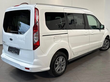 2022 Ford Tourneo Connect Grand II Рестайлинг, белый, 2900000 рублей, вид 2