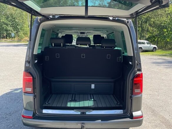 2022 Volkswagen Multivan T6 Рестайлинг, серый, 4840007 рублей - вид 3