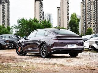 2026 Changan Qiyuan A06 51.48 kWh, фиолетовый, 2400333 рублей, вид 5