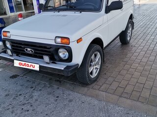 2010 Lada (ВАЗ) 2121 (4x4) I Рестайлинг, белый, 385000 рублей, вид 1
