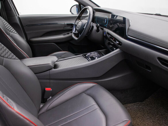 2020 Hyundai Sonata VIII (DN8), белый, 2945000 рублей - вид 8