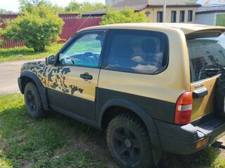 1999 Suzuki Grand Vitara I, жёлтый, 500000 рублей, вид 3