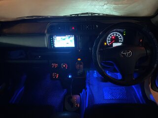 2021 Toyota Probox I Рестайлинг, белый, 1400000 рублей, вид 5