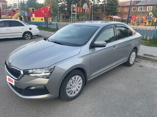 2021 Skoda Rapid II, серый, 1350000 рублей, вид 2