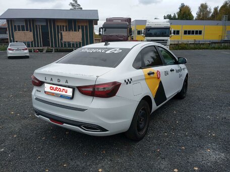 2023 Lada (ВАЗ) Vesta I Рестайлинг (NG), белый, 840750 рублей, вид 3