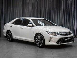 2015 Toyota Camry VII (XV50) Рестайлинг, белый, 1879000 рублей, вид 1