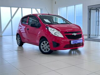 2010 Chevrolet Spark III, красный, 499000 рублей, вид 3