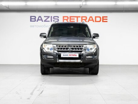 2012 Mitsubishi Pajero IV Рестайлинг 1, серый, 1849000 рублей, вид 2