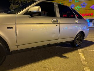 2011 Lada (ВАЗ) Priora I, серебристый, 270000 рублей, вид 3