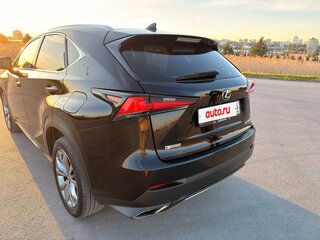 2020 Lexus NX 300 I Рестайлинг, чёрный, 3600000 рублей, вид 4