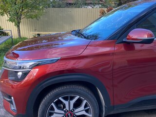 2021 Kia Seltos I, красный, 2310000 рублей, вид 3