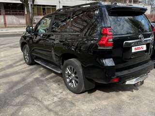 2018 Toyota Land Cruiser Prado 150 Series Рестайлинг 2, чёрный, 4999999 рублей, вид 3