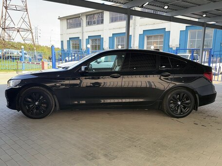2011 BMW 5 серии Gran Turismo 535i xDrive VI (F10/F11/F07), чёрный, 1599000 рублей, вид 2