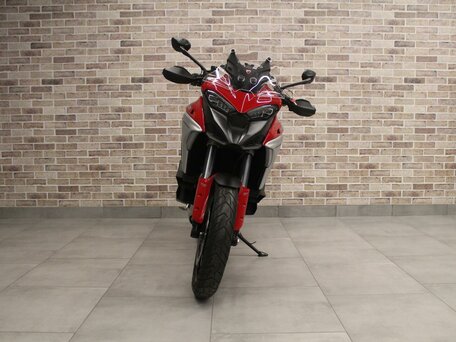 2021 Ducati Multistrada V4, красный, 2180000 рублей, вид 3