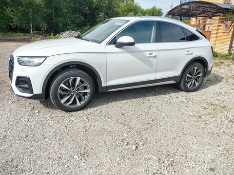 2022 Audi Q5 Sportback 45 TFSI I (FY), белый, 4700000 рублей, вид 4