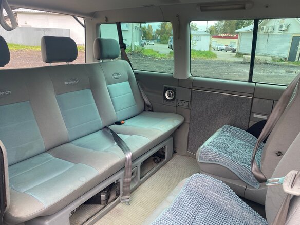2001 Volkswagen Multivan T4, серебристый, 1400000 рублей - вид 10