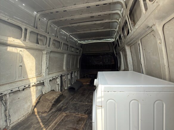 2009 Ford Transit, белый - вид 5