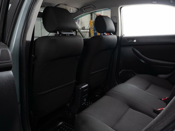 2008 Toyota Avensis II Рестайлинг, серебристый - вид 10
