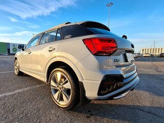2025 Audi Q2 L 35 TFSI I Рестайлинг, серый, 3310000 рублей, вид 5