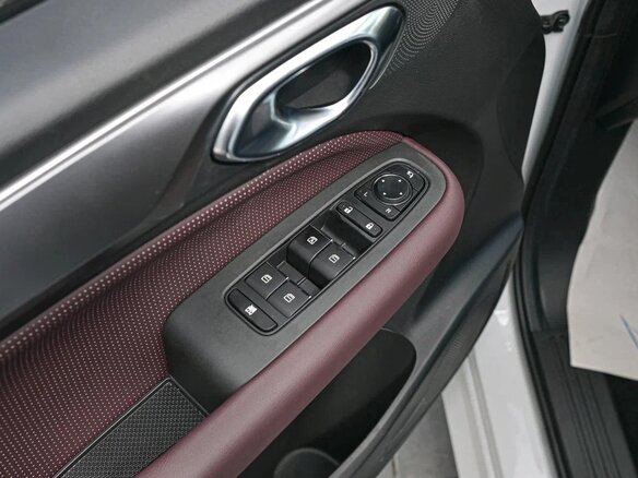 2023 GAC Trumpchi M6 Pro, белый, 1670000 рублей - вид 8