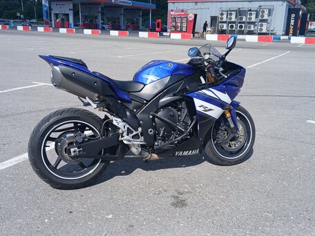 2011 Yamaha YZF-R1, синий, 1266000 рублей, вид 1