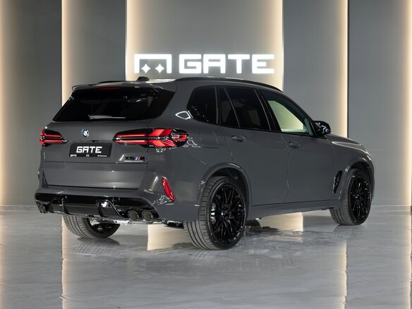 2026 BMW X5 M Competition III (F95) Рестайлинг, серый, 28209300 рублей - вид 2