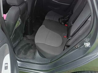 2013 Hyundai Solaris I, серый, 890000 рублей, вид 4