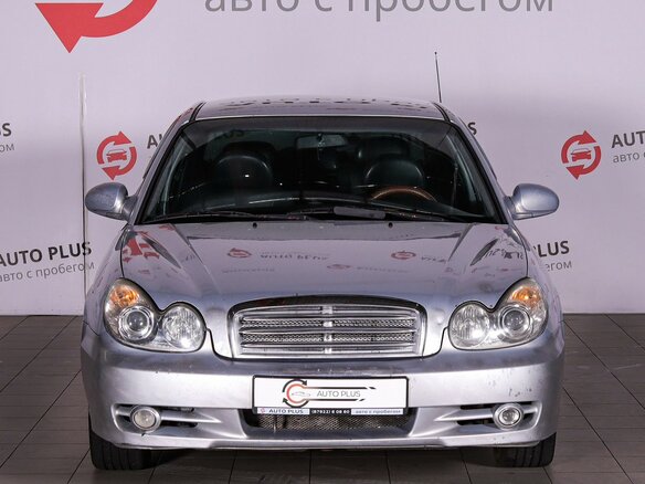 2010 Hyundai Sonata ТагАЗ IV (EF) Рестайлинг, серебристый - вид 2
