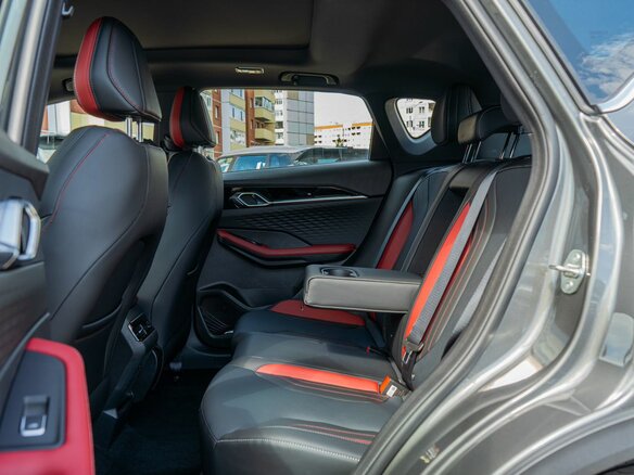 2026 Geely Coolray I Рестайлинг 2, серый, 2964990 рублей - вид 19
