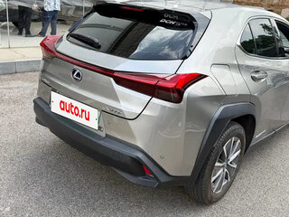 2023 Lexus UX 300e I, серебристый, 2800000 рублей, вид 5