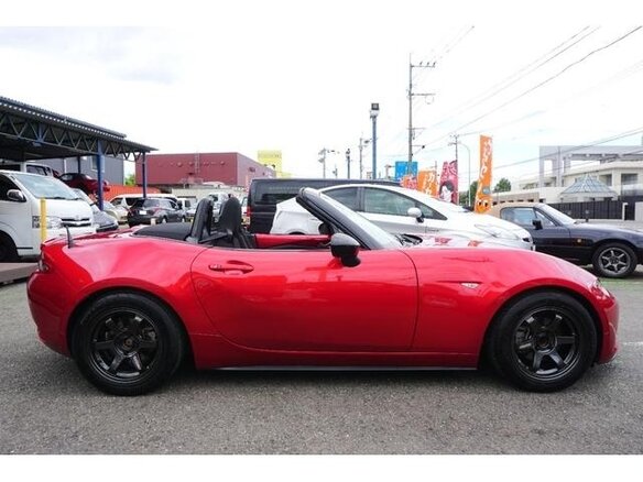 2022 Mazda Roadster IV (ND), красный - вид 8