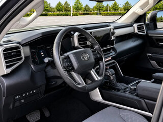 2023 Toyota Tundra Double Cab III, серый, 7967000 рублей, вид 5