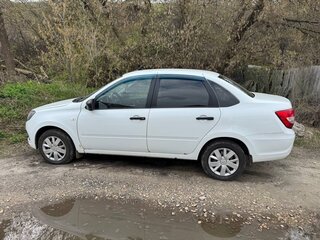 2018 Lada (ВАЗ) Granta I Рестайлинг, белый, 490000 рублей, вид 3